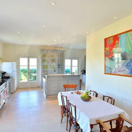 Les Aubres D'or 84 Chemin Du Pre Saint Michel Villa